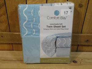 lot 17 image: Comfort Bay - Twin Sheet Set