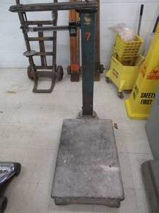 1000# capacity Commercial Scale - Fairbanks & Morse
