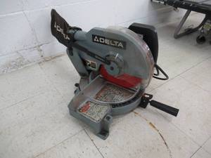 Delta 10 compact miter saw - 36-070