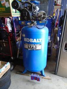 Kobalt 80 gallon 5 hp 2 stage air compressor. Capacitor taken off motor. Unable to test. THIS ITEM HAS A RESERVE.