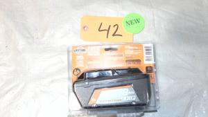 lot 42 image: RIDGID  18V 8.0 Ah MAX Output EXP Lithium-Ion Battery