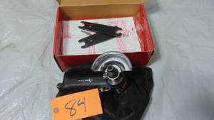 lot 84 image: Husky  Side Mounted Cut-Off Tool