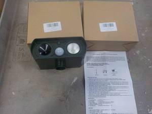 lot 14 image: 3 Solar Powered Motion Activated An...