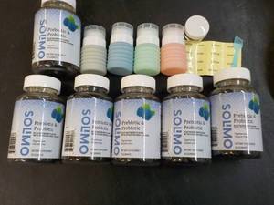 lot 37 image: 6 -50 ct Solimo Gummies exp 082024...