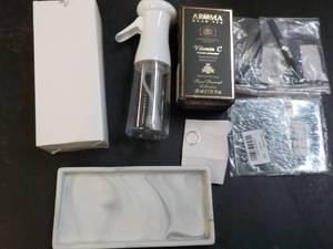 lot 41 image: Aroma Vitamin C Facial Serum, Spray...