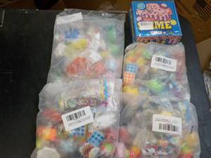 lot 45 image: Slime and Party Toys...