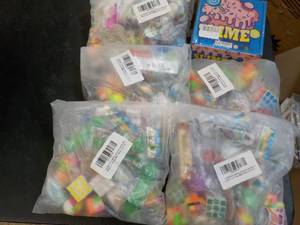 lot 46 image: Slime and Party Toys...