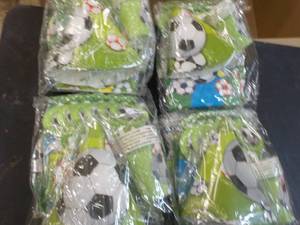 lot 53 image: Sports Themed Partyware...