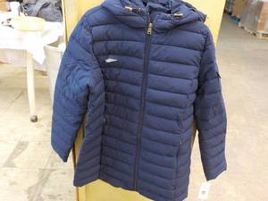 lot 90 image: Larry Levine New Winter Coat size L...