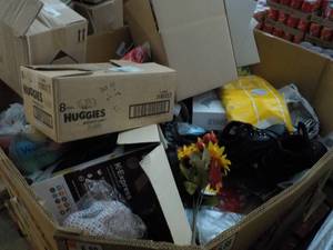 lot 126 image: Pallet of Overstock, Returns and mo...