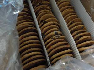 lot 189 image: Box of 72 Bakers Choice Frozen Cho...