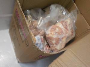 lot 215 image: Box of Frozen Food - see all pictur...