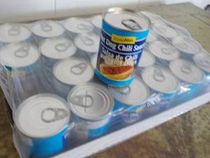 lot 246 image: 24 Count Hot Dog Chili Sauce...