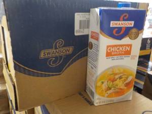 lot 289 image: 12 - 32 oz Swanson Chicken Broth b...