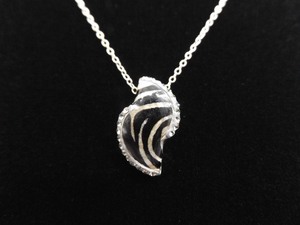 .925 Sterling Silver Black Enamel Pendant Necklace