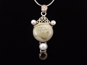 .925 Sterling Silver Green Agate, Real Pearl, and Smokey Quartz Pendant Necklace