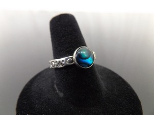 .925 Sterling Silver Encased Blue Mother of Pearl Cabochon Ring Size 8