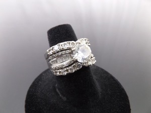 .925 Sterling Silver Wedding and Engagement Ring Set Size 7