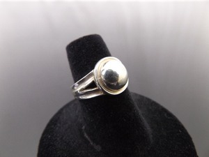 .925 Sterling Silver Ring Size 5.75