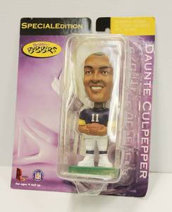 lot 7 image: Daunte Culpepper Year 2000 Bobbing Head Special Edition