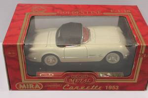 lot 28 image: 1953 Corvette 118 Scale Diecast Metal Vintage Collectable White Car