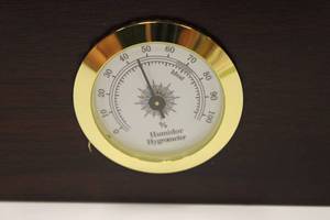 lot 54 image: Humidor Solid Wood Cigar With Humidifier And Divider
