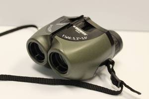 lot 44 image: Konus Zommy 8-17 X 25mm Compact Binocular