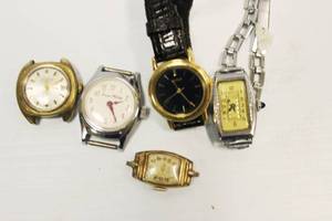 lot 69 image: Womens Vintage Watches Lot Of 5 Watches Waltham, Pulsar, Elgin, Snow White And Westfield