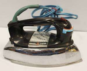 lot 73 image: General Electric Iron
