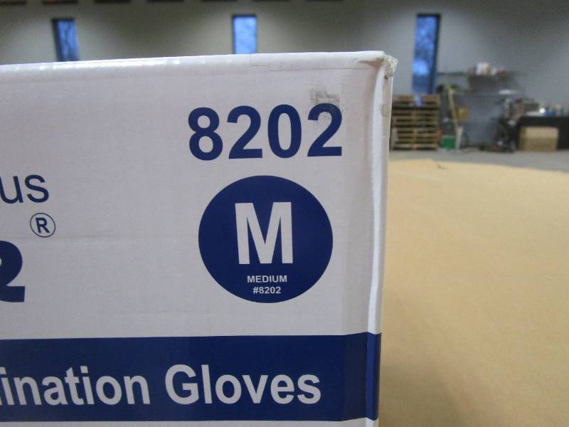 SunnyCare Plus Nitrile Examination Gloves, Medium, Powder-Free, Blue, 1000Case