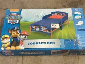 New in Box Paw Patrol Toddler Bed