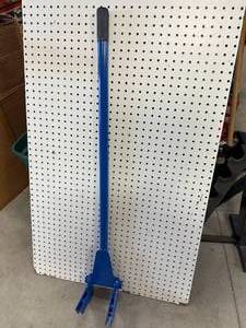 New Deluxe Pallet Buster $89 Retail