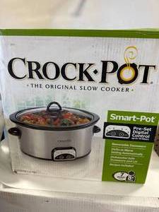 New in Box (returned) Smart Pot Crockpot