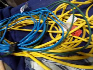 lot 30 image: (3) Various Sized Extension Cords (Electrical and Heavy Duty)