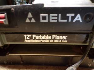 lot 42 image: Portable Planer 12 x 5.9
