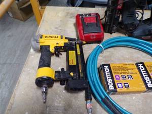 lot 8 image: Dewalt 18 Guage Brad Nailer Bostitch Pneumatic Framing Nailer Senco Nailer