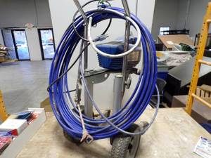 lot 6 image: Graco Magnum ProX19 Airless Paint Sprayer