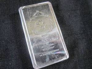 10 Troy Ounces .999 Fine Silver Bar...
