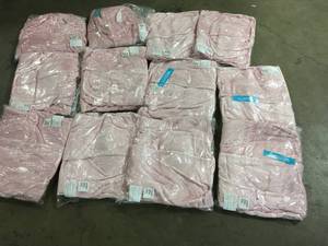 Lot of Deluxe Fleece Kids Robe XL  Customer Returns See Pictures