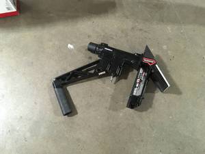 Pneumatic 3-in-1 15.5-Gauge and 16-Gauge 2 in. Flooring Nailer and Stapler with Quick Jam Release by Husky   Customer Returns See Pictures