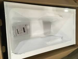 Voltaire 54 in. x 30 in. Acrylic White, Alcove, Integral Armrest, Left-Hand Drain, Apron Rectangular Bathtub in White by Swiss Madison Broken Damaged  Customer Returns See Pictures