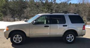 2004 Ford Explorer XLT 4x4