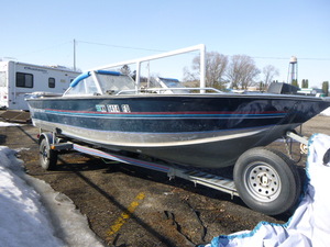 1988 Sportsman Blue Fin Boat and 1988 Skipper Trailer