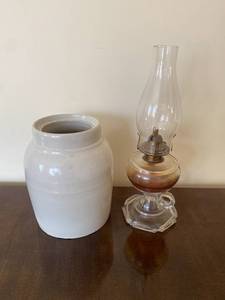 lot 19 image: Vintage Queen Anne Glass Oil Lamp and Cream Crock
