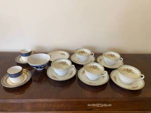 lot 34 image: Vintage Noritake Teacups, Teacup Set, and Bowl