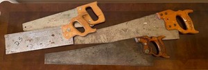 lot 43 image: 4 Vintage Saws