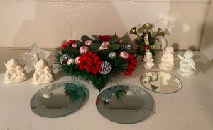 lot 59 image: Ceramic Angels, Mirror Decor, Table Centerpiece
