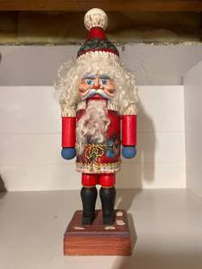 lot 67 image: Vintage Wood Nut Cracker