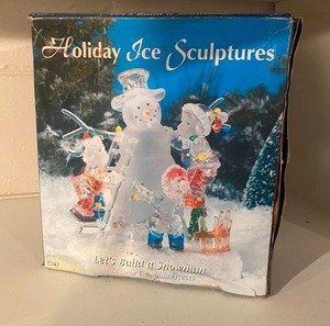 lot 76 image: Holiday Ice Sculptures