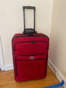 lot 110 image: Atlantic Red Rolling Suitcase